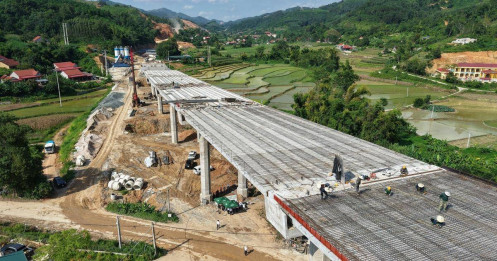 Đếm ngược 40 ngày thông tuyến 2 dự án cao tốc trọng điểm tại Lạng Sơn và Cao Bằng