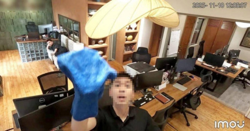 Dân mạng dậy sóng vì trào lưu nhái clip ‘thân mật’ trong phòng làm việc