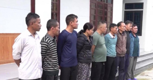 Nhóm con bạc biến lễ tang thành… casino mini