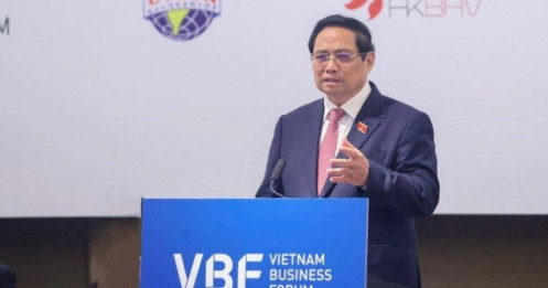 Thủ tướng: Nền kinh tế đủ khả năng vượt sóng biến động quốc tế