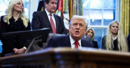 Ông Trump cảnh báo: Mỹ có thể chịu thảm họa tài chính