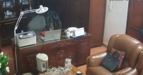 Chủ tịch HĐQT Trường THPT Tô Hiến Thành, Ninh Bình bị buộc thôi việc