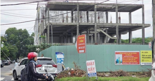 Bỏ chục tỉ mua shophouse ở Đà Nẵng, nhiều người vẫn phải “sống chui”