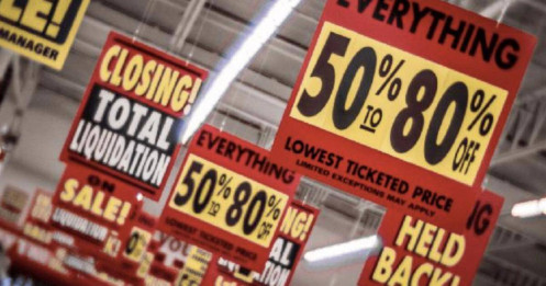 Tâm lý ngược đời của NĐT Việt: Hăm hở ‘săn sale’ áo 50%, nhưng lại hoảng loạn ‘bán tháo’ khi cổ phiếu giảm 5%