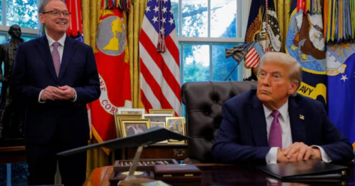 Nhà Trắng hướng tới mục tiêu tăng trưởng trở lại 3%, 4% vào đầu năm 2026 sau cú sốc đóng cửa chính phủ