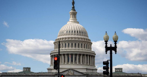 Thượng viện Mỹ thông qua dự luật tạm thời, đưa chính phủ tiến gần ngày mở cửa sau đợt đóng cửa dài nhất lịch sử