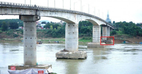 Phát hiện thêm một trụ cầu Sông Lô lộ cốt thép gỉ sét