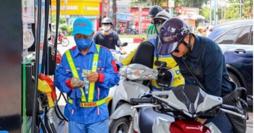 Giá xăng ngày mai sẽ quay đầu giảm?