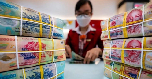 Lãi suất tiết kiệm rục rịch tăng: Nguyên nhân từ đâu?