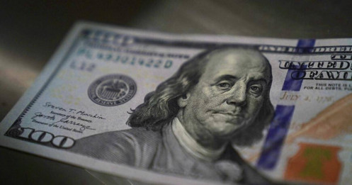 Vì sao đồng USD lao dốc khi chính phủ Mỹ mở cửa trở lại?