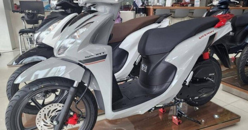 Honda Việt Nam dự báo sụt 200.000 xe, lo ngại lệnh cấm xe xăng ở Hà Nội