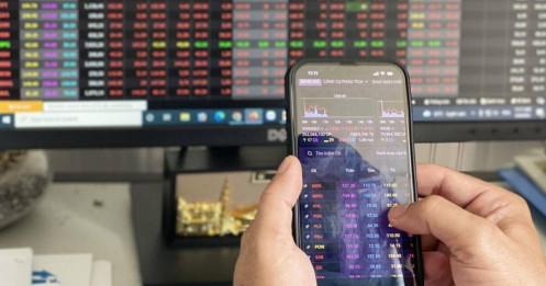 Thanh khoản suy giảm, dòng tiền vẫn chảy vào nhóm cổ phiếu VN30