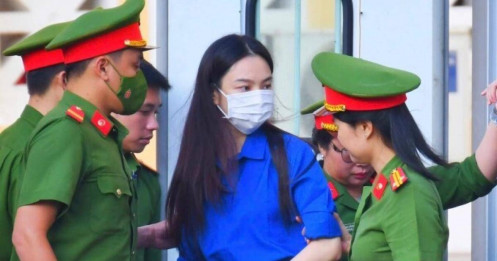 Hoa hậu Thùy Tiên, Hằng Du Mục ra tòa