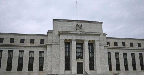 Quyết Định Lãi Suất Tháng 12 Trở Nên Khó Đoán: Thị Trường Kim Loại “Nín Thở” Chờ Fed