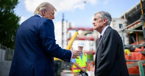Trump lại dọa "đuổi" Chủ tịch Fed