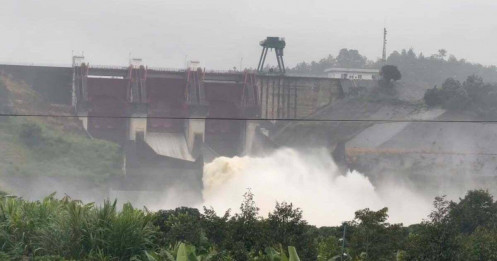 Lâm Đồng: Hồ thủy điện đồng loạt giảm xả lũ, vùng hạ du bắt đầu rút nước sau mưa lớn