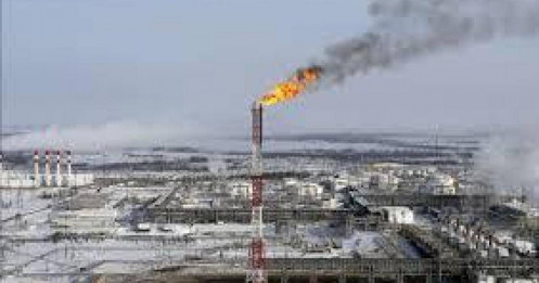 Liệu lệnh trừng phạt của Hoa Kỳ đối với dầu mỏ của Nga có làm đảo lộn thị trường toàn cầu không?