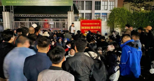 Chen chân giành số mua nhà xã hội, ‘cò’ hét chênh gần nửa tỷ