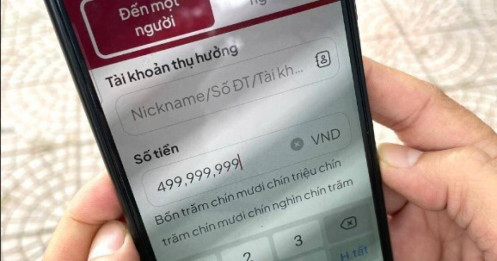 Vụ chuyển nhầm gần 500 triệu đồng, người nhận "không hợp tác": Không phải người xa lạ!