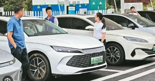 Kỷ nguyên xe điện lên ngôi, xe xăng đi về đâu?