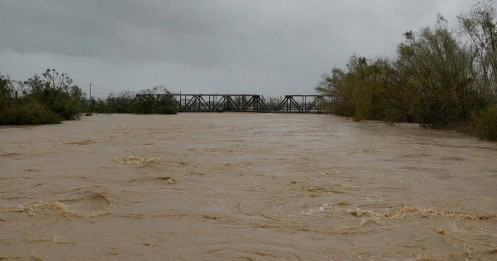 Lũ khẩn cấp trên sông Ba, sông Krông Ana, sông Đồng Nai và các sông từ thành phố Huế đến Khánh Hòa