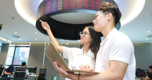 Chuyên gia chỉ ra một tín hiệu quan trọng cho thấy VN-Index sắp bước vào sóng mới, loạt nhóm cổ phiếu kỳ vọng hút tiền