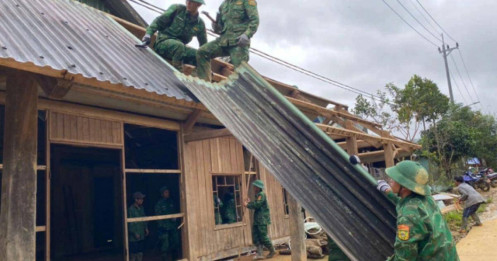 Đà Nẵng: Đưa người dân di dời tới nơi an toàn trước ảnh hưởng phức tạp của mưa bão