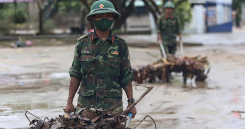 Nam Trung Bộ vào trạng thái khẩn: Chuẩn bị ứng phó đợt thiên tai mới