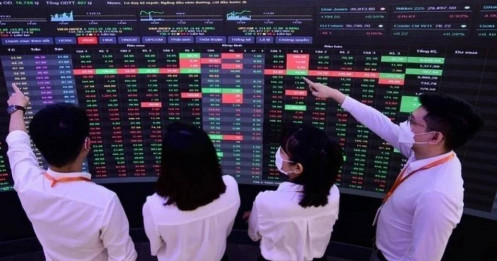 Nhà đầu tư "tạm biệt" vàng, tìm cơ hội ở quỹ đầu tư