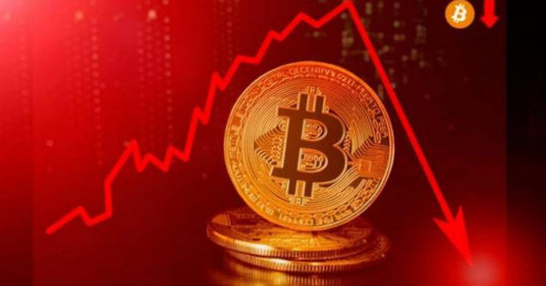 Bitcoin vật lộn dưới áp lực: Ba thử thách lớn đang kéo thị trường crypto về lại mặt đất