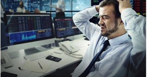 Dòng tiền ngoại tiếp tục 'tháo chạy' khỏi cổ phiếu họ Vin