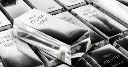 Trung Quốc xuất khẩu “khủng” 660 tấn bạc trong một tháng, kho dự trữ chạm đáy 10 năm: Thị trường thế giới chao đảo vì cơn khát nguồn cung