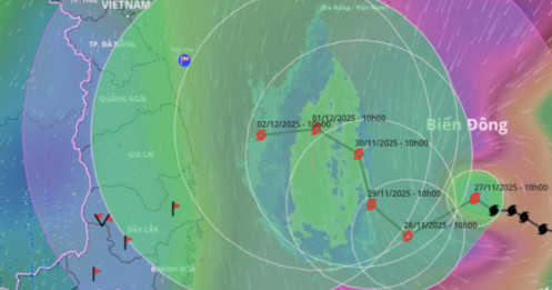Bão số 15 dự báo đổi hướng liên tục, luẩn quẩn nhiều ngày trên biển