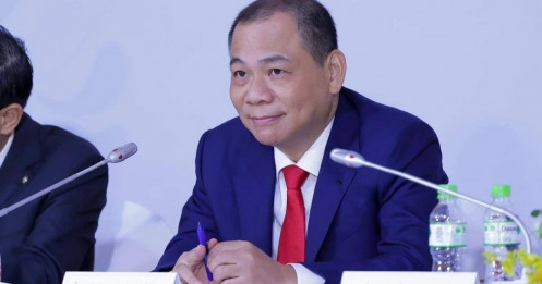Ông Phạm Nhật Vượng góp thêm vốn vào VinSpeed bằng cổ phiếu VIC