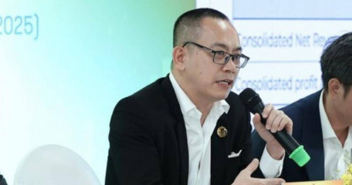 Rộ tin thâu tóm, CEO Thế Giới Di Động nói gì?