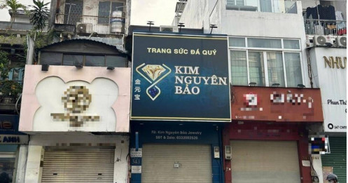 Khách tố tiệm vàng Kim Nguyên Bảo chiếm đoạt hơn 1 tỉ đồng, công an TP.HCM vào cuộc