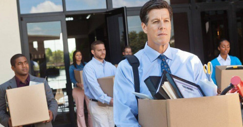 Làn sóng sa thải lan rộng: Vì sao hàng loạt tập đoàn lớn đang cắt giảm nhân sự?