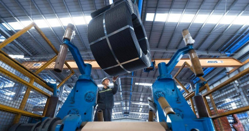 Hàng nghìn tấn loại thép cường độ cao duy nhất Hòa Phát sản xuất được tại Việt Nam được dùng tại Sân bay Long Thành, các dự án cao tốc, Aeon Mall, Vinhomes