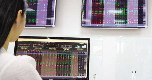 Nhận định chứng khoán 1-5/12: VN-Index có thể hướng đến mức kháng cự 1.725 điểm