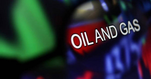 Giá xăng dầu hôm nay 2/12/2025: Sắc xanh bao trùm