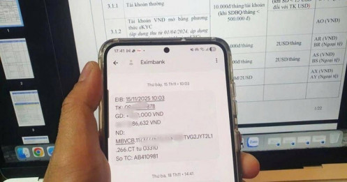 Lại tranh cãi ngân hàng thu phí quản lý tài khoản