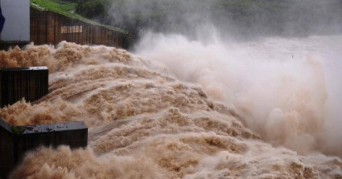 Chuyện gì đang xảy ra ở Thủy điện Sông Ba Hạ?