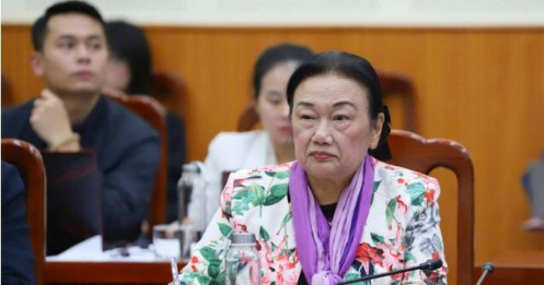 Bắt buộc xuất trình CCCD khi mua hàng dân cư: Chuyên gia Thuế cảnh báo rủi ro