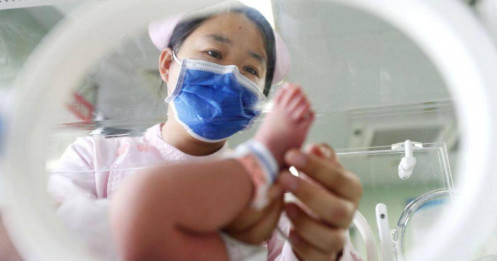 Trung Quốc áp thuế 13% lên bao cao su