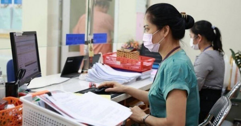 Lần đầu tiên 13.000 kế toán trường học cùng ký tâm thư: Những bất công nào đang bị phơi bày?