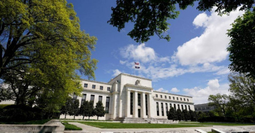 Fed trước “giờ G”: Ai muốn hạ lãi suất, ai thận trọng?