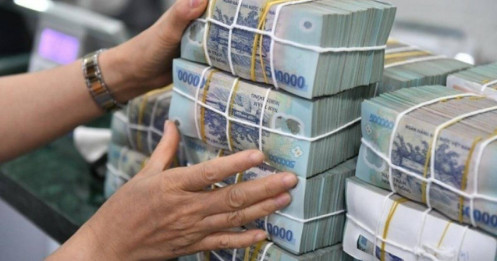 Sóng thoái vốn và nỗi lo mang tên FOMO