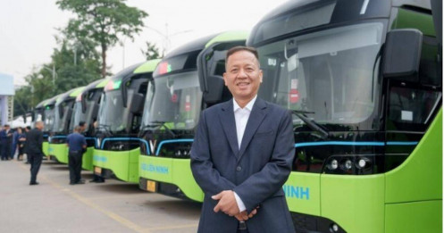 Liên Ninh “lột xác” đội xe: 100% buýt điện VinFast phục vụ 9 tuyến ở Hà Nội