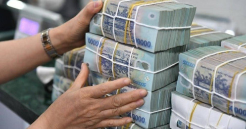 Dòng tiền bất ổn nhà băng cũng "đứng ngồi không yên"