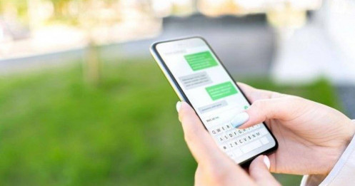 Tin nhắn không còn là bí mật? Google cho phép doanh nghiệp giám sát toàn bộ SMS, MMS, RCS